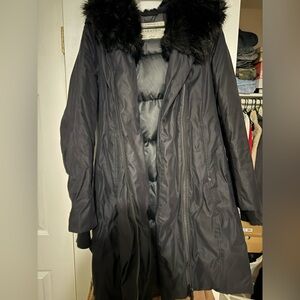 Aritzia Black Puffer Coat with Faux Fur Trim